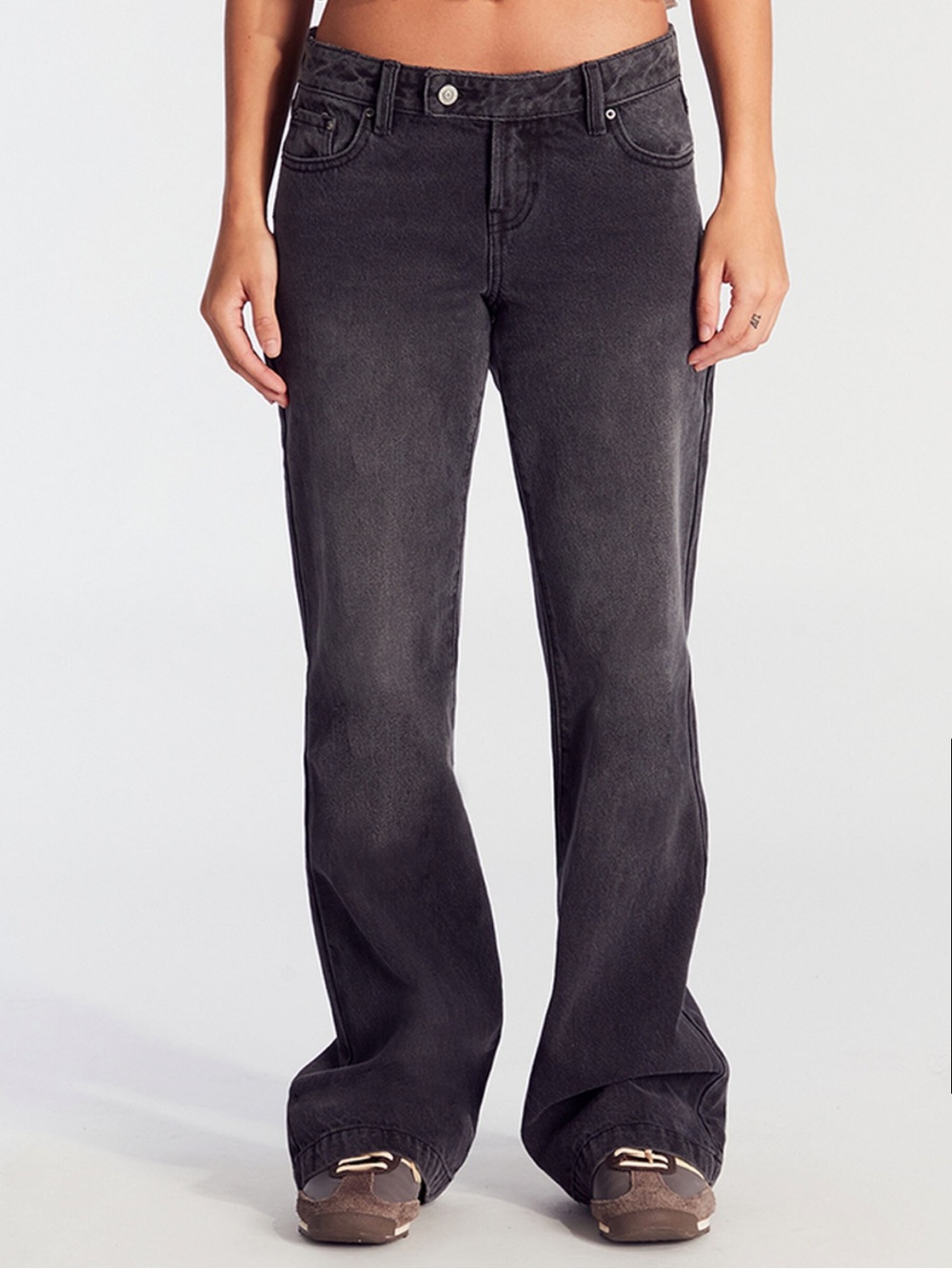 Pacsun Jade Low Rise Bootcut Jeans Button Tab Black Size 26 (NWT Never Worn)